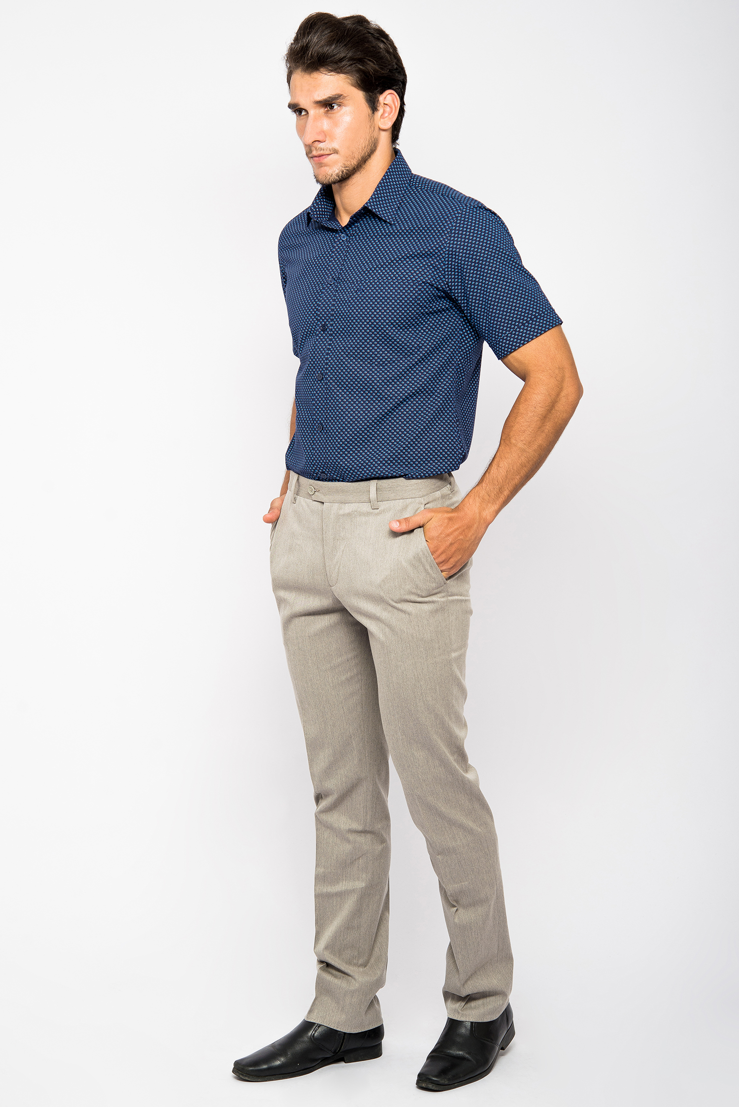 Sơ Mi Xanh Đen Chấm Bi Sllim Fit Ngắn Tay - HẾT HÀNG