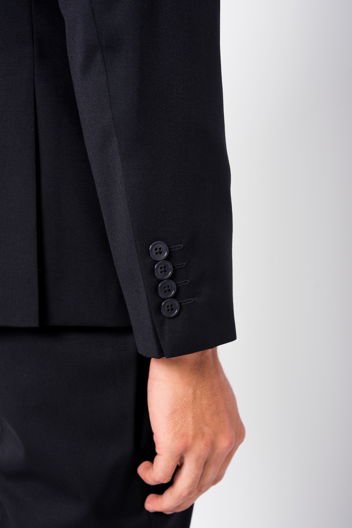 Bộ Veston Nam Đen Trơn Classic Fit - HẾT HÀNG