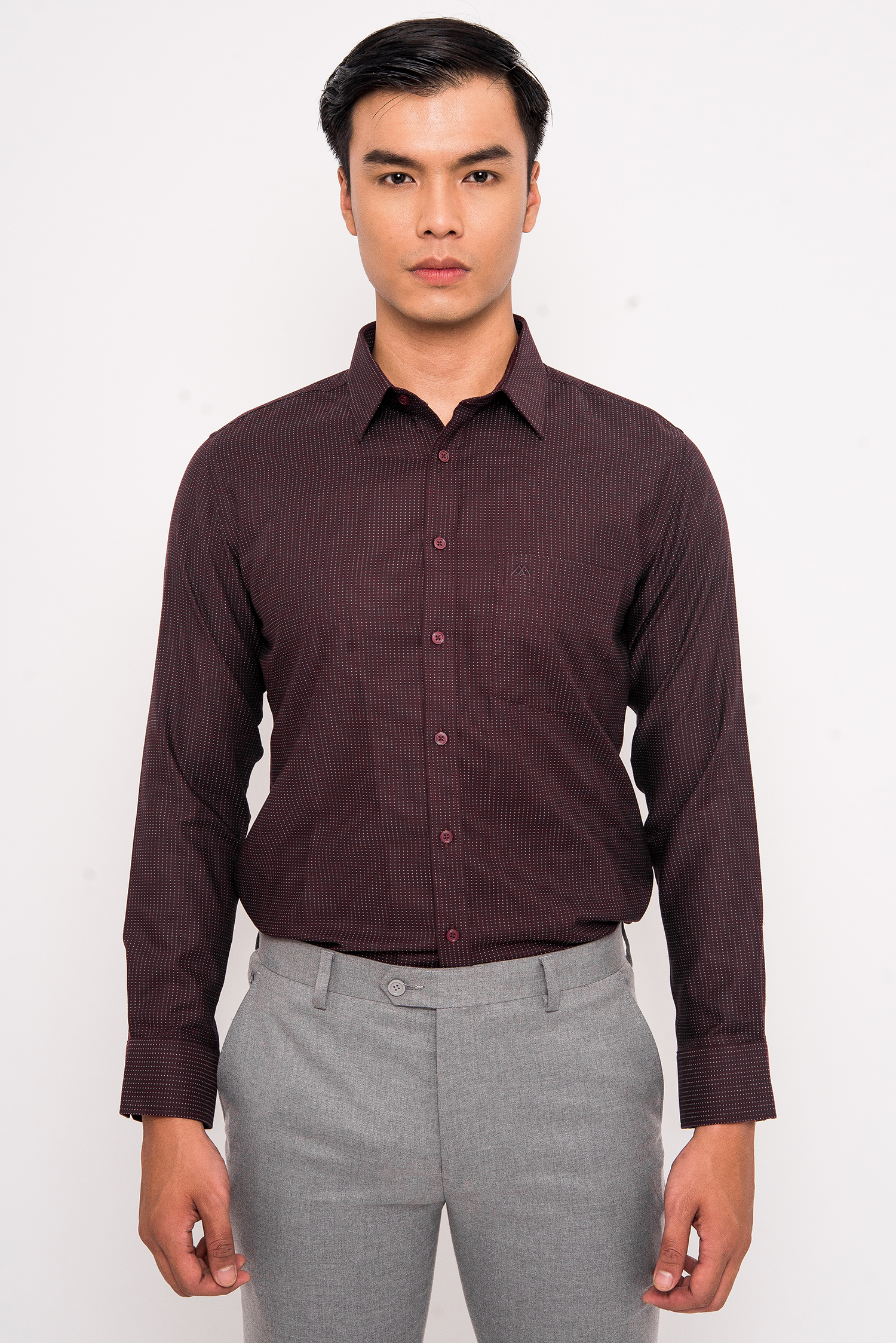 Sơ Mi Đỏ Sẫm Chấm Bi Trắng Nhỏ Slim Fit Dài Tay - HẾT HÀNG