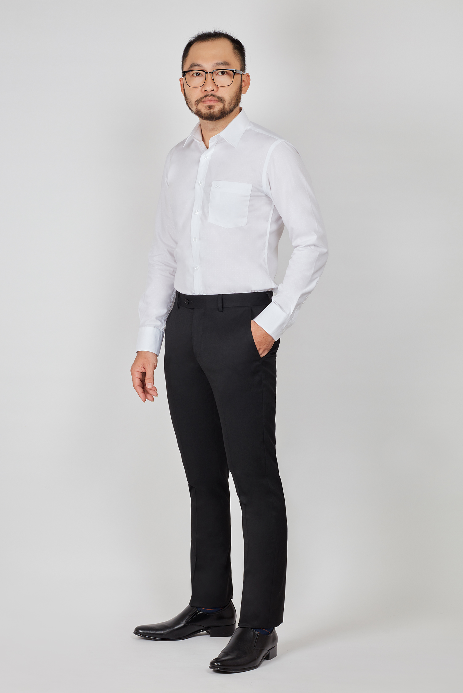 Quần Tây Nam Slimfit không ly đen trơn