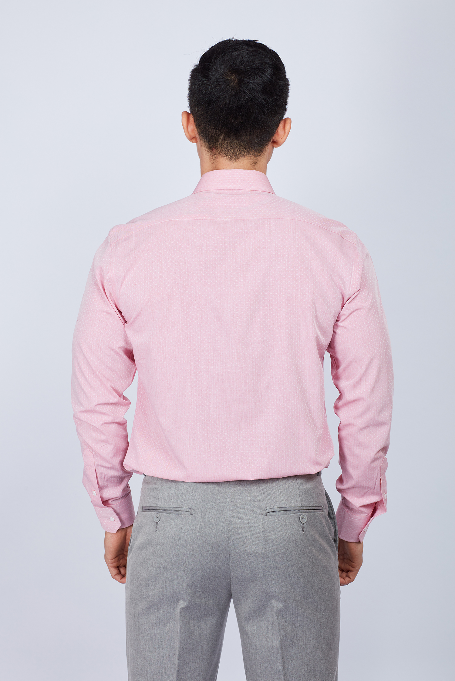 Áo sơ mi nam slim fit dài tay hồng nhẹ chấm bi - HẾT HÀNG
