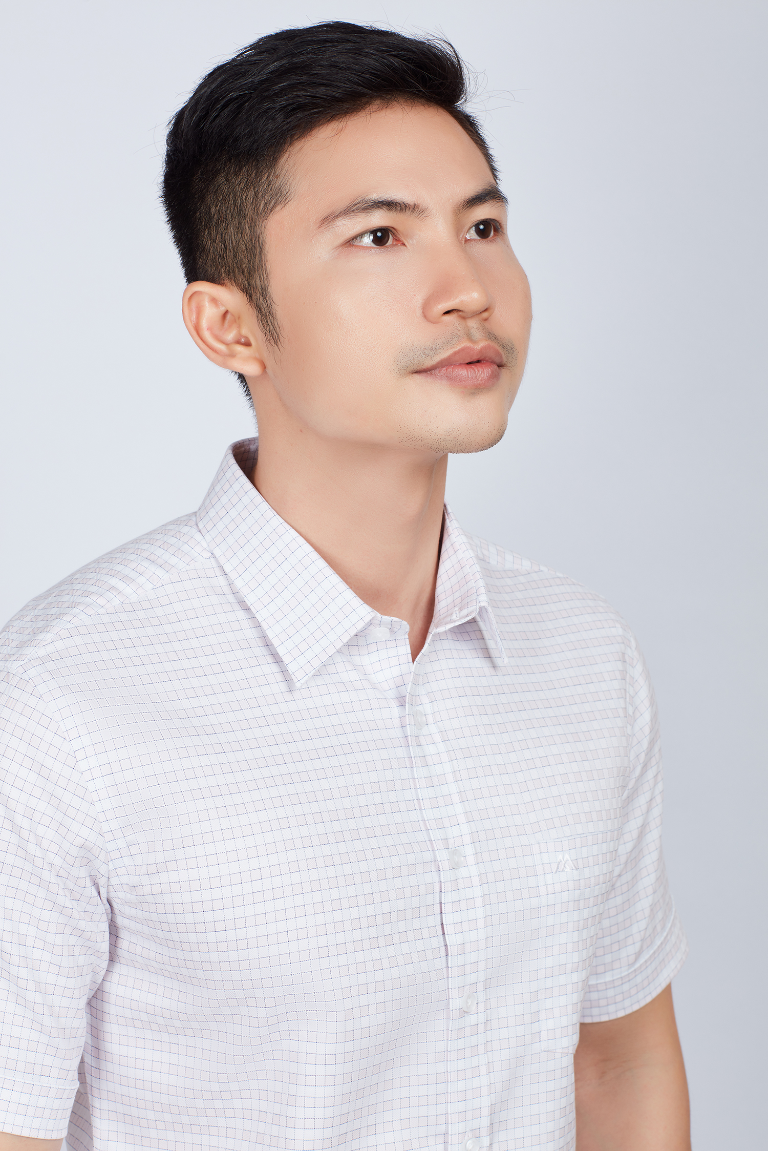 Áo sơ mi nam Slim fit ngắn tay ca rô - HẾT HÀNG
