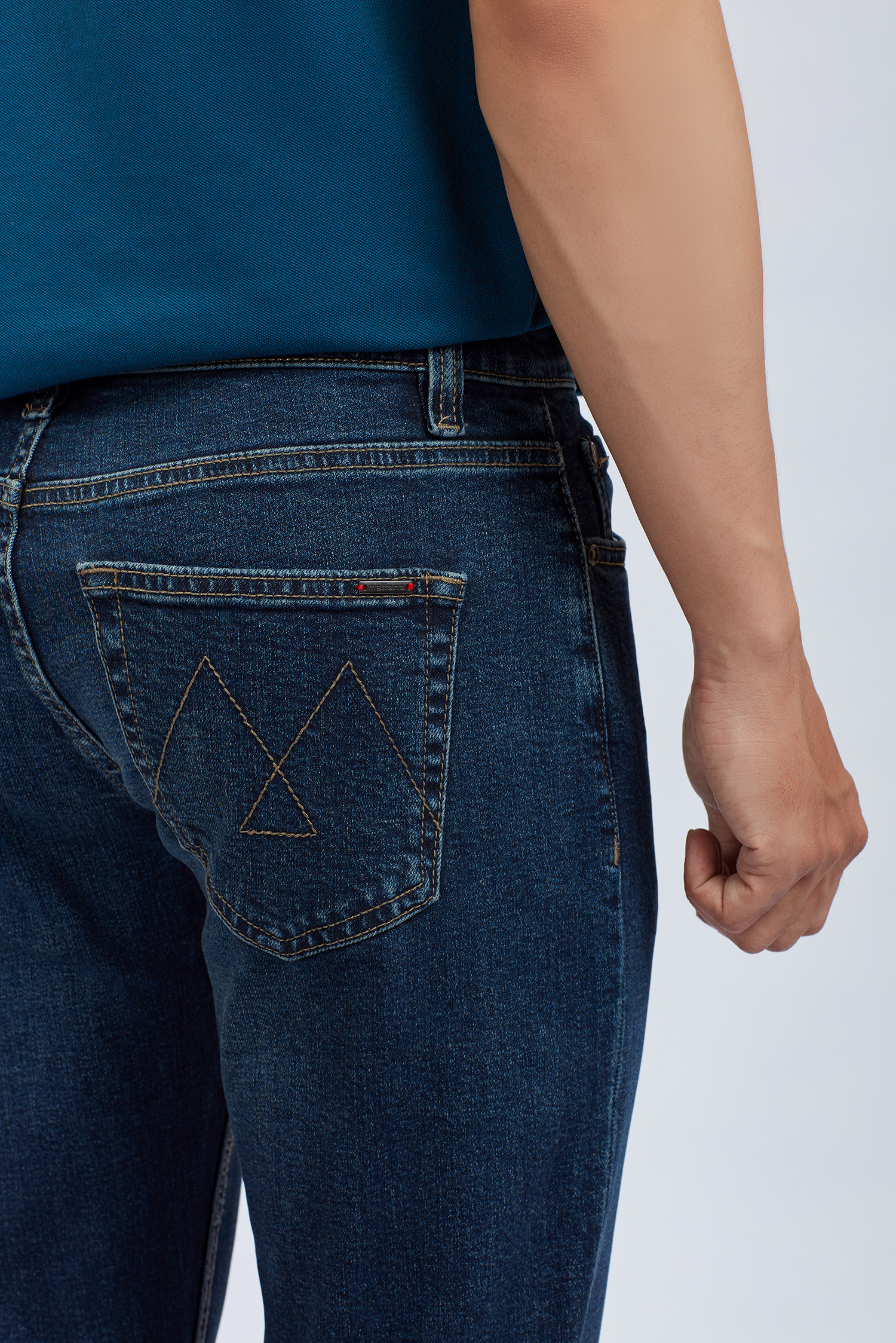 Quần Jean nam Slim Fit xanh dương - HẾT HÀNG