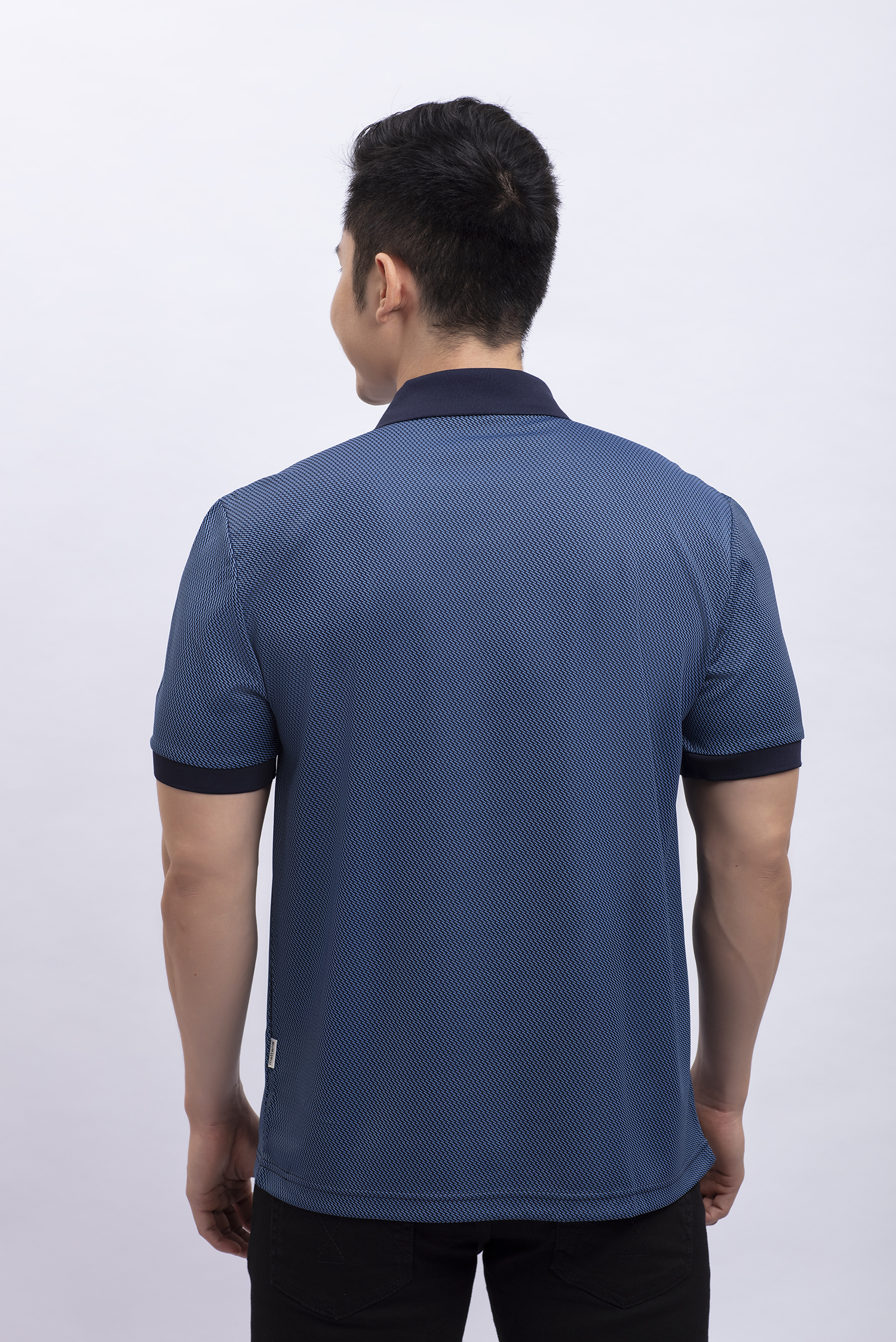 Áo Thun nam Slim Fit ngắn tay - HẾT HÀNG