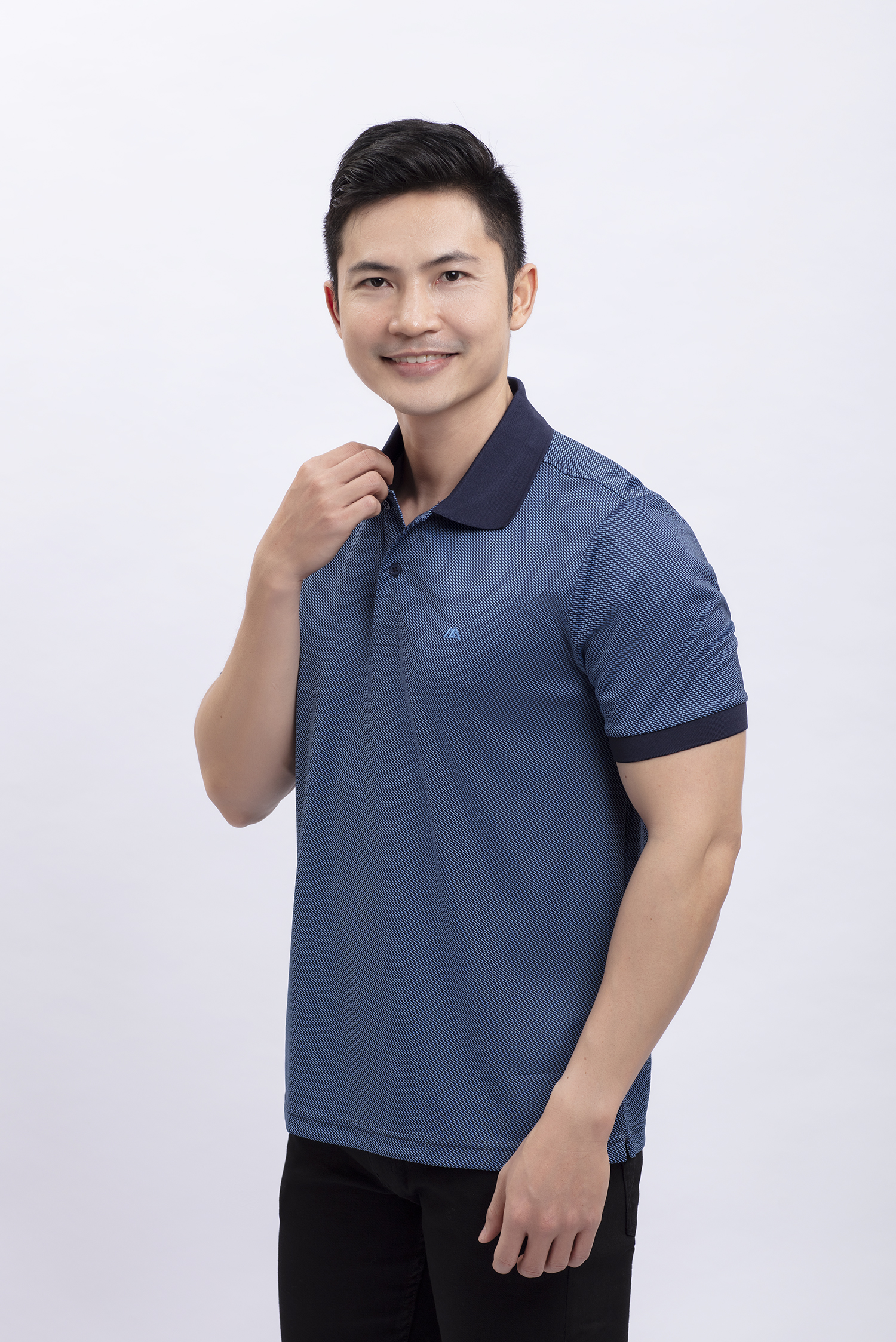 Áo Thun nam Slim Fit ngắn tay - HẾT HÀNG
