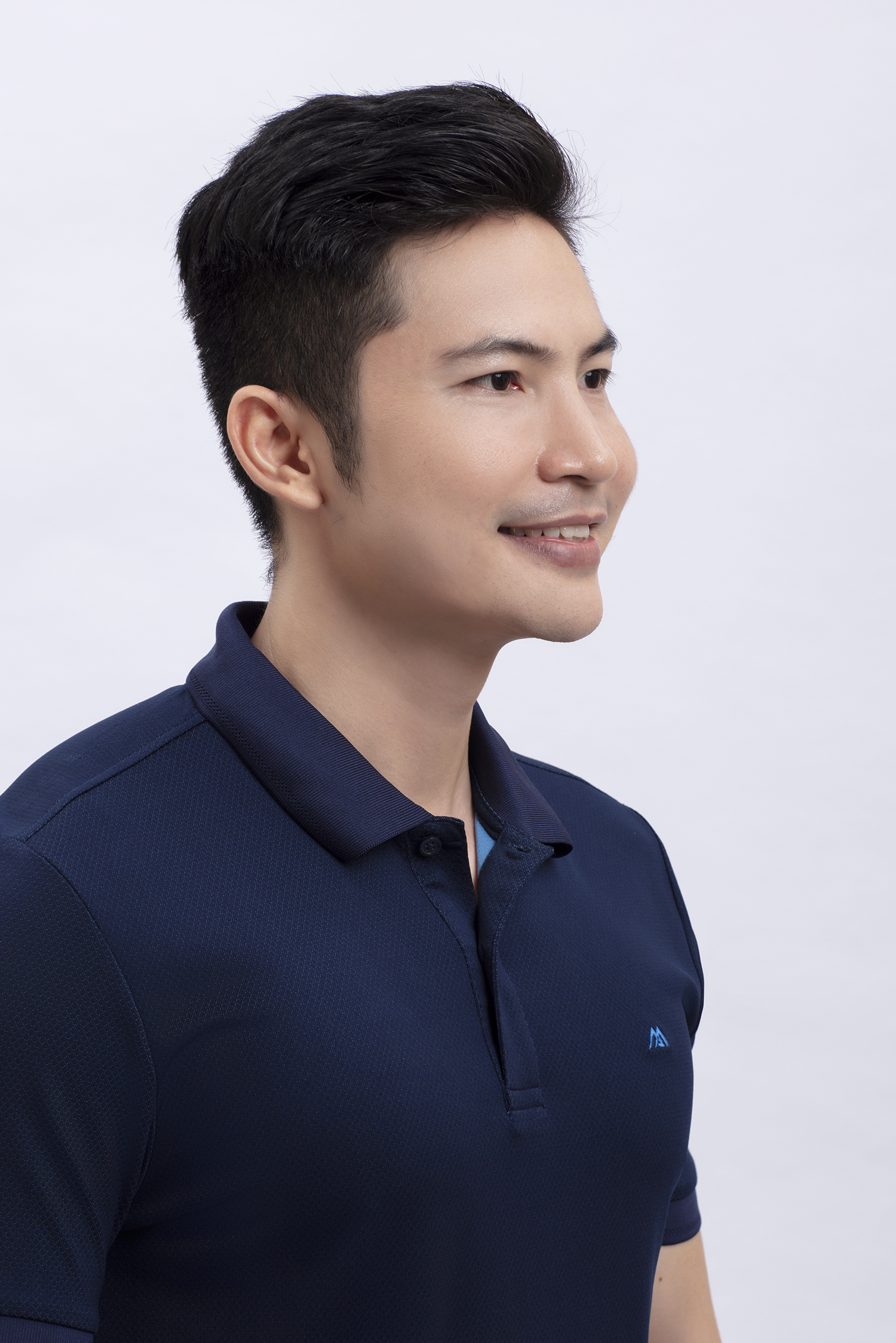 Áo Thun nam Slim Fit ngắn tay xanh đậm - HẾT HÀNG