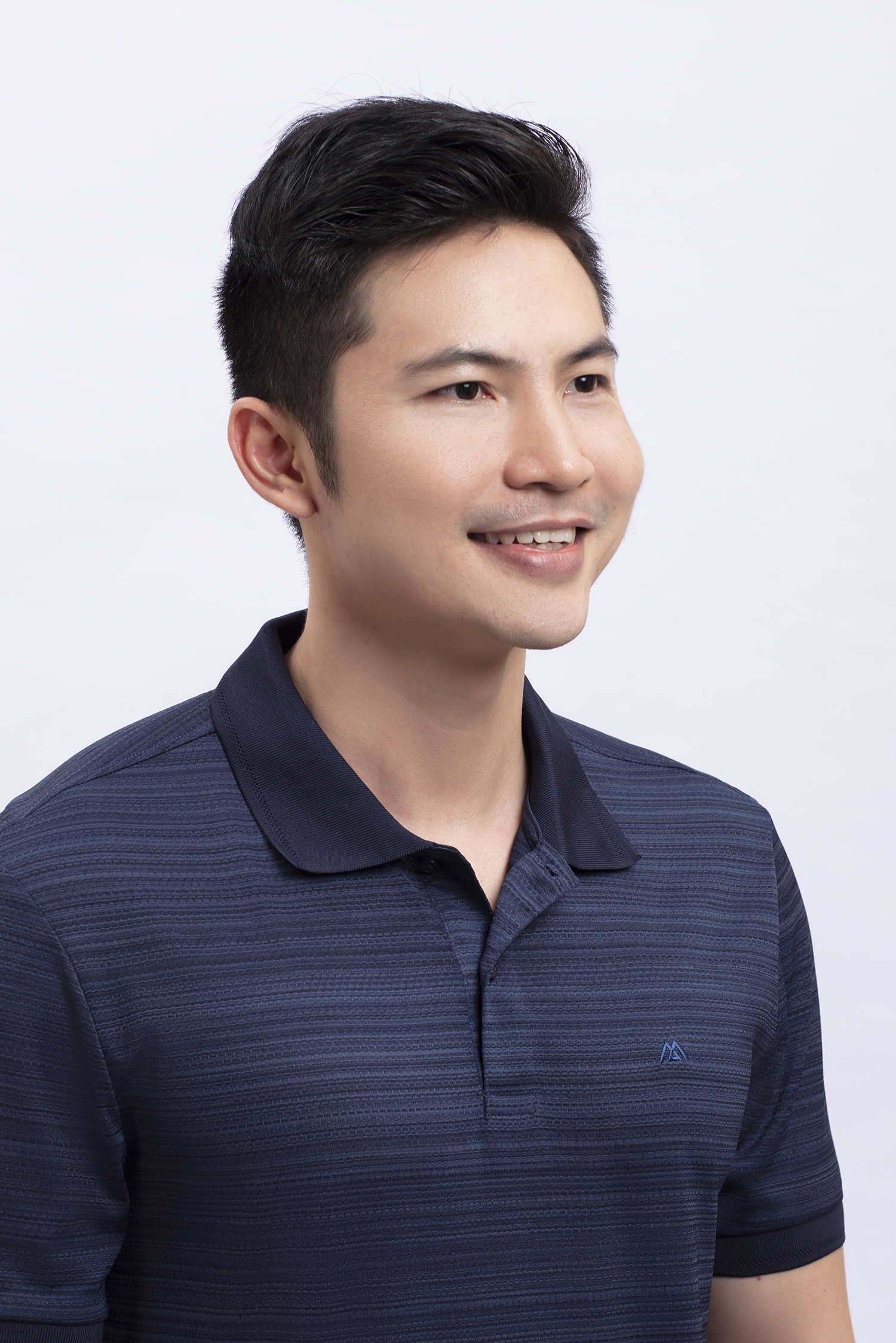 Áo thun nam slimfit ngắn tay