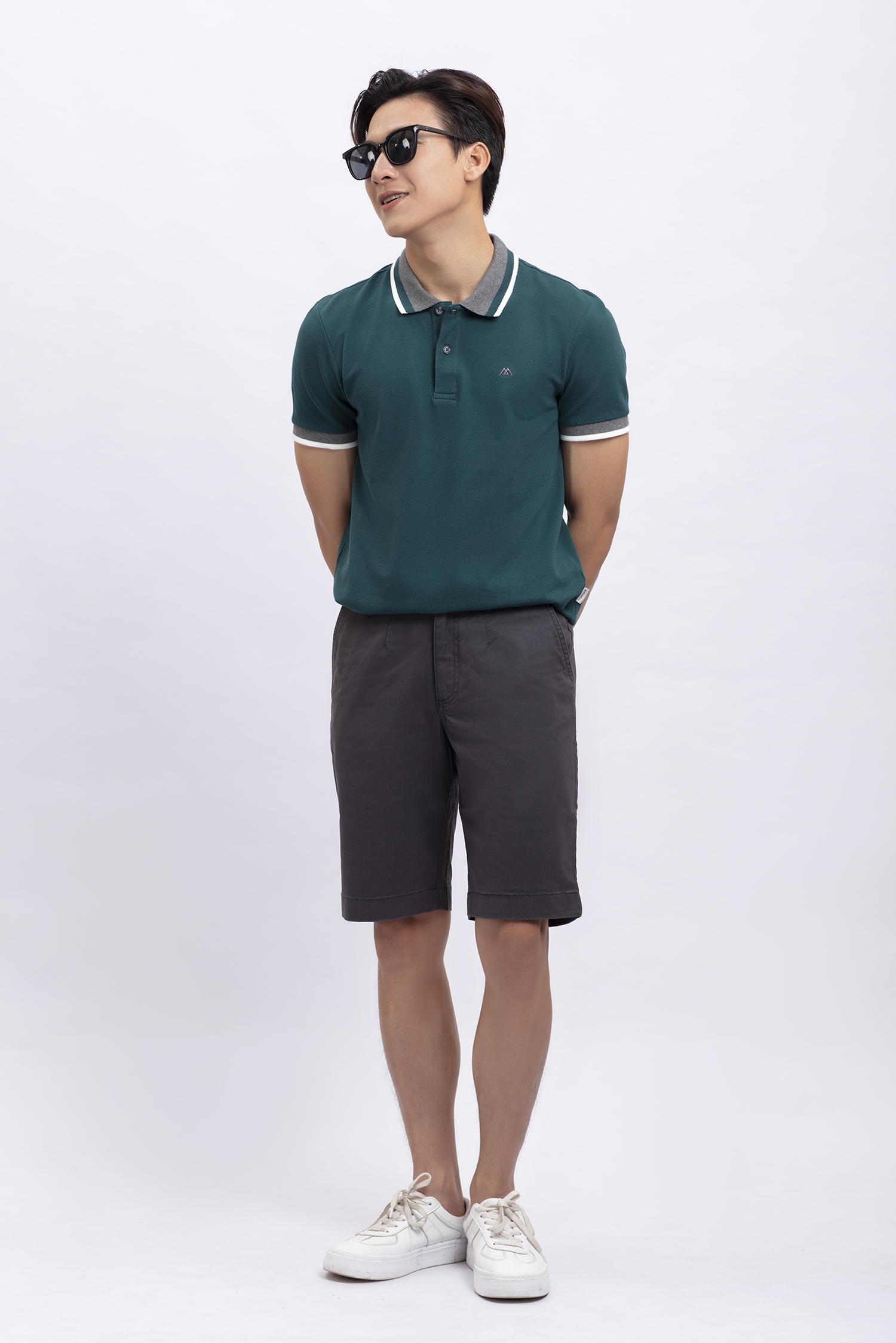 Quần short nam xám đậm trơn