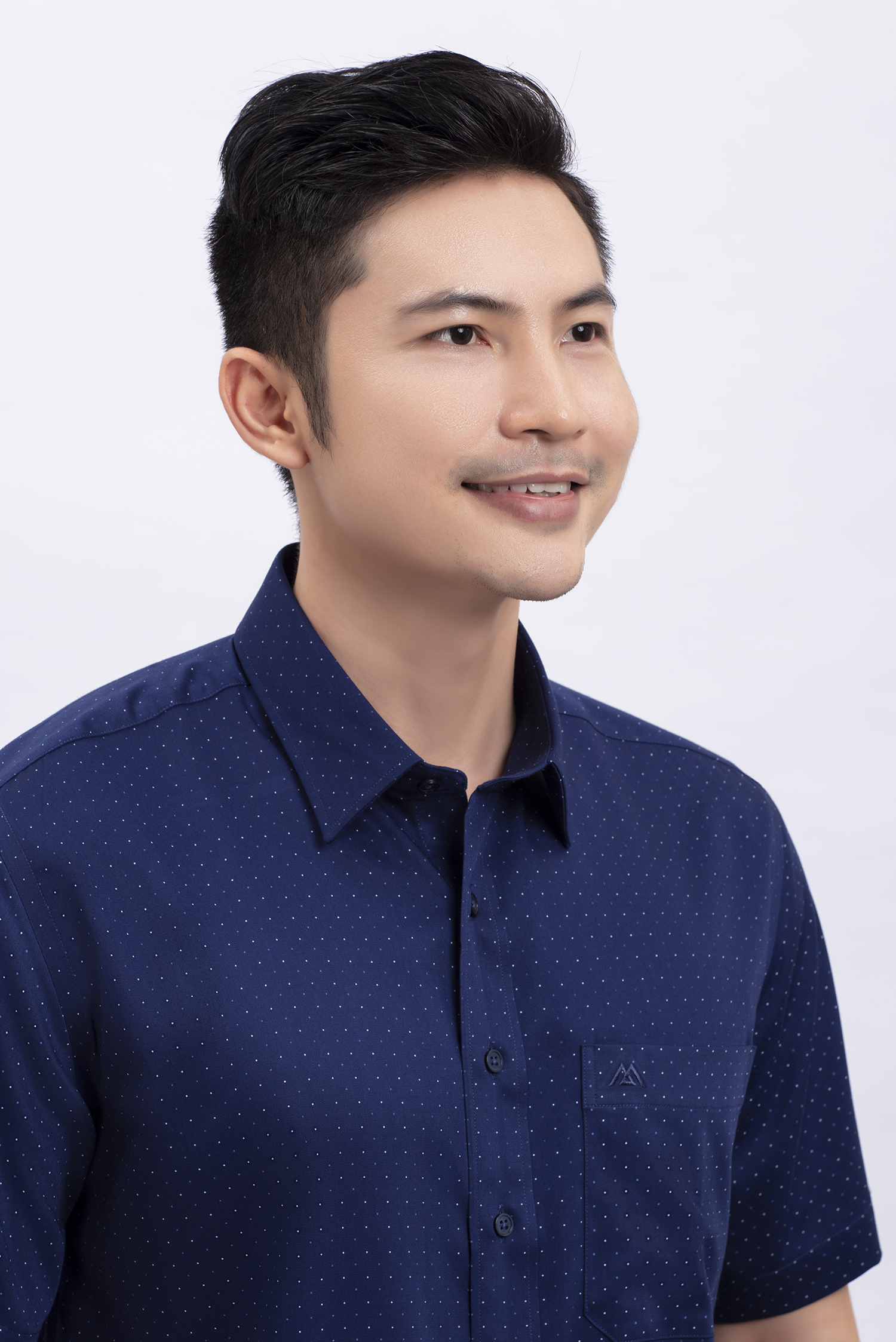 Áo sơ mi nam ngắn tay Casual xanh dương in họa tiết - HẾT HÀNG