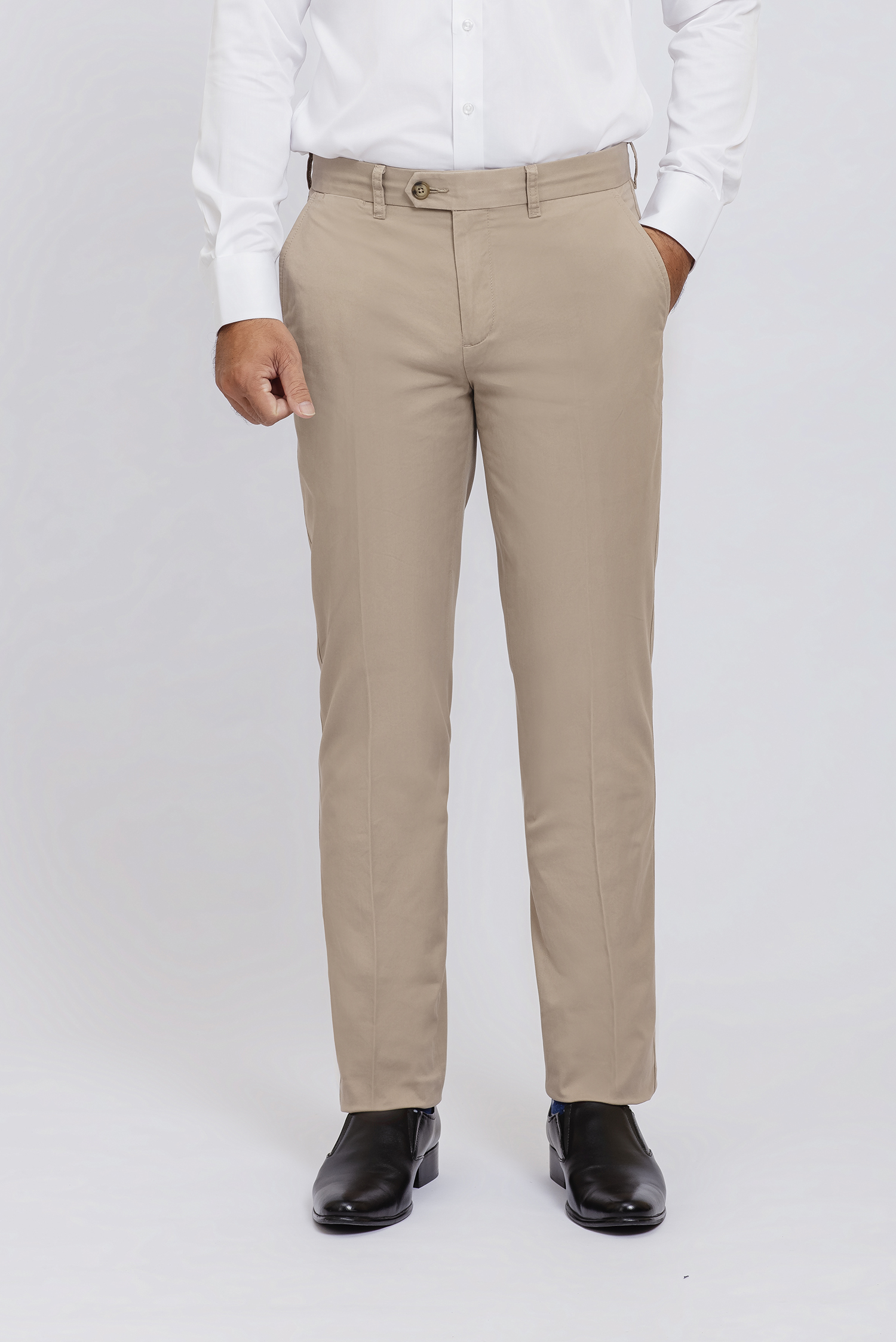 Quần kaki nam Slimfit màu kem đậm - HẾT HÀNG