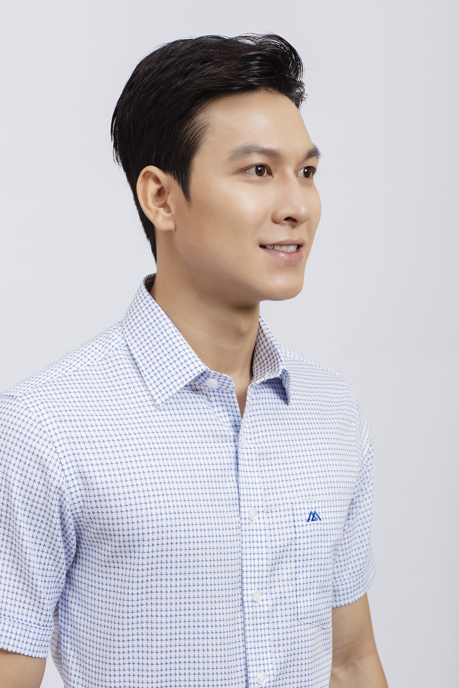 Sơ mi nam Ngắn tay Slim fit sọc ngang - HẾT HÀNG