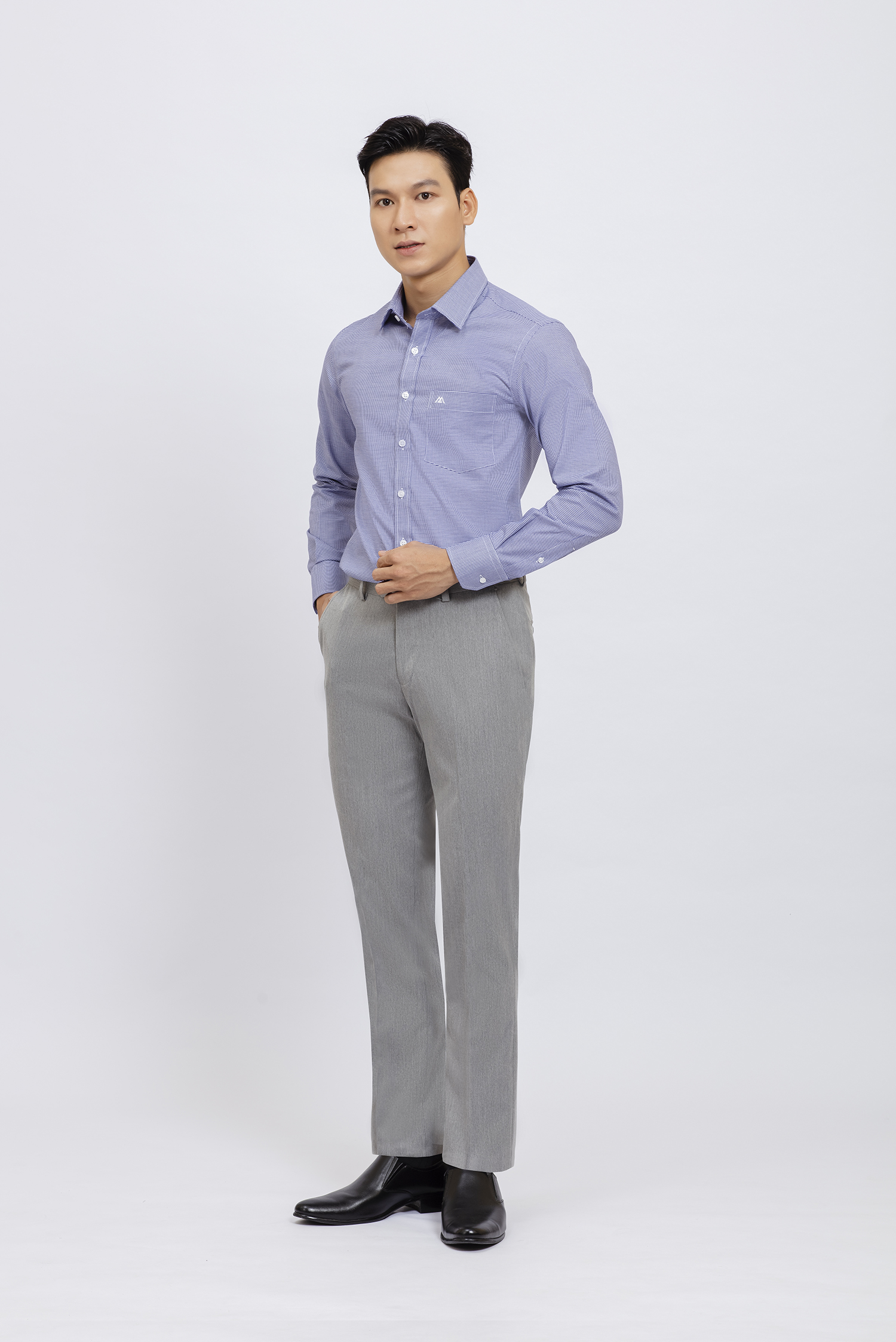Quần tây nam Slim Fit màu xám sáng