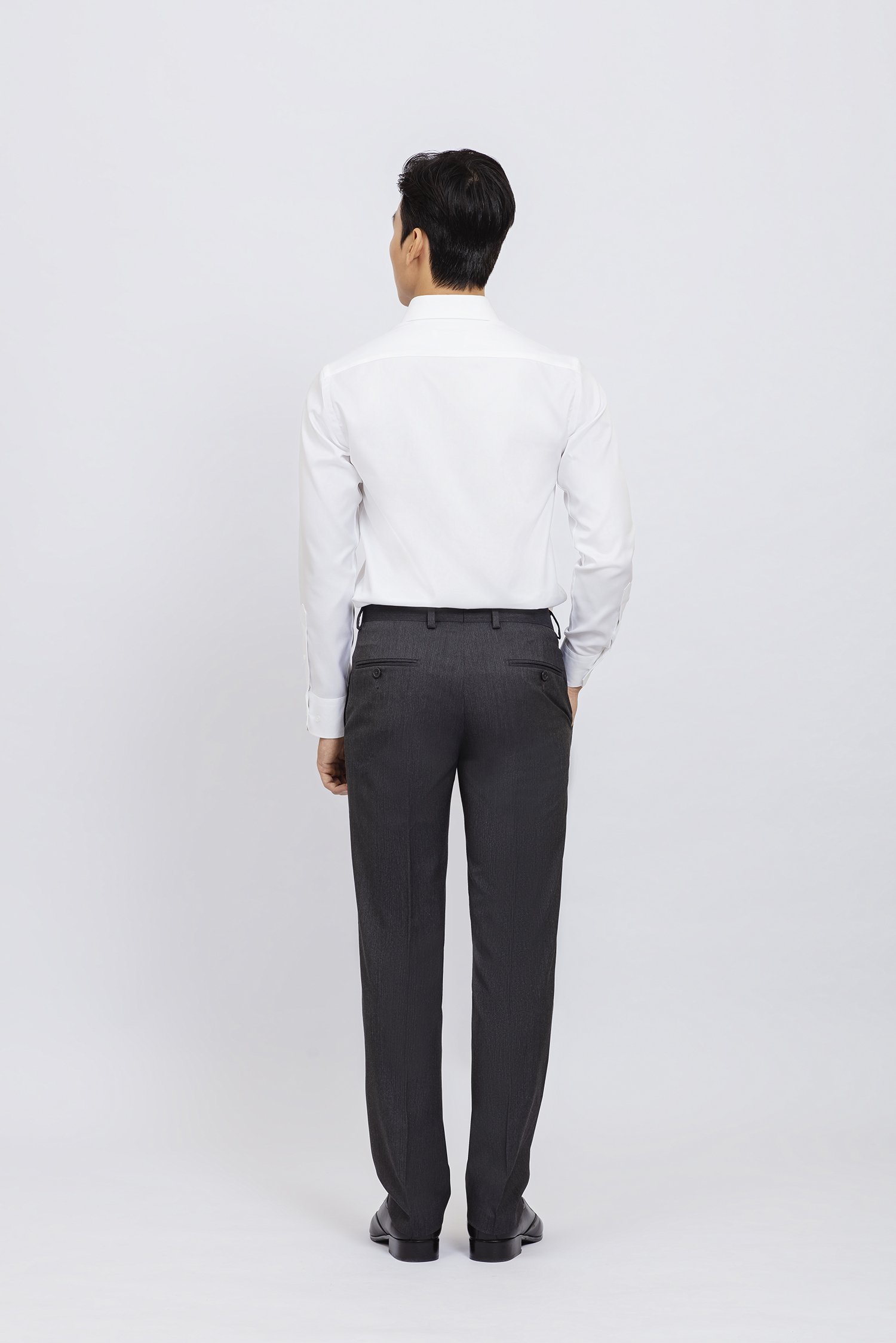 Quần tây nam Slim màu xám đậm, sọc gân nổi cùng màu