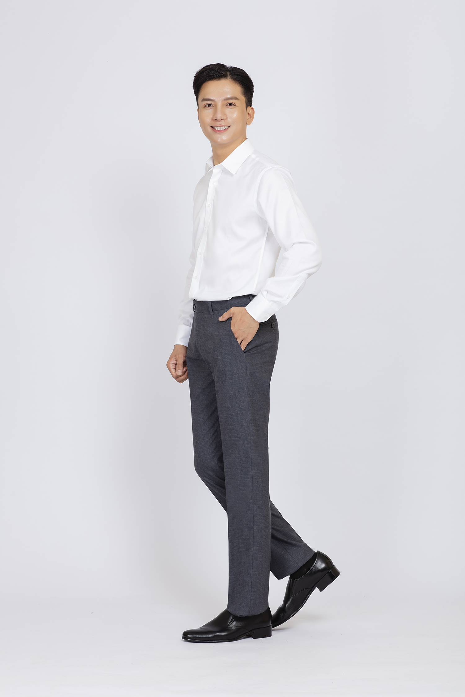 Quần tây nam Slimfit màu xám đậm