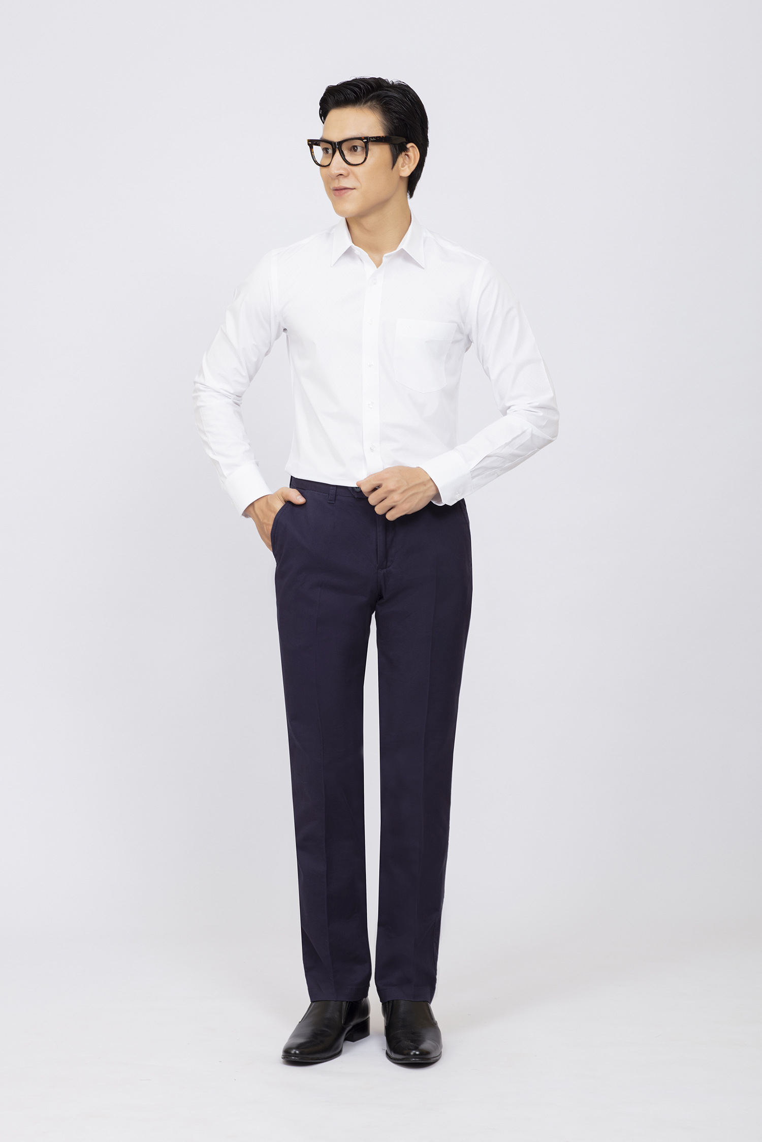 Quần Khaki  Slimfit Xanh đen