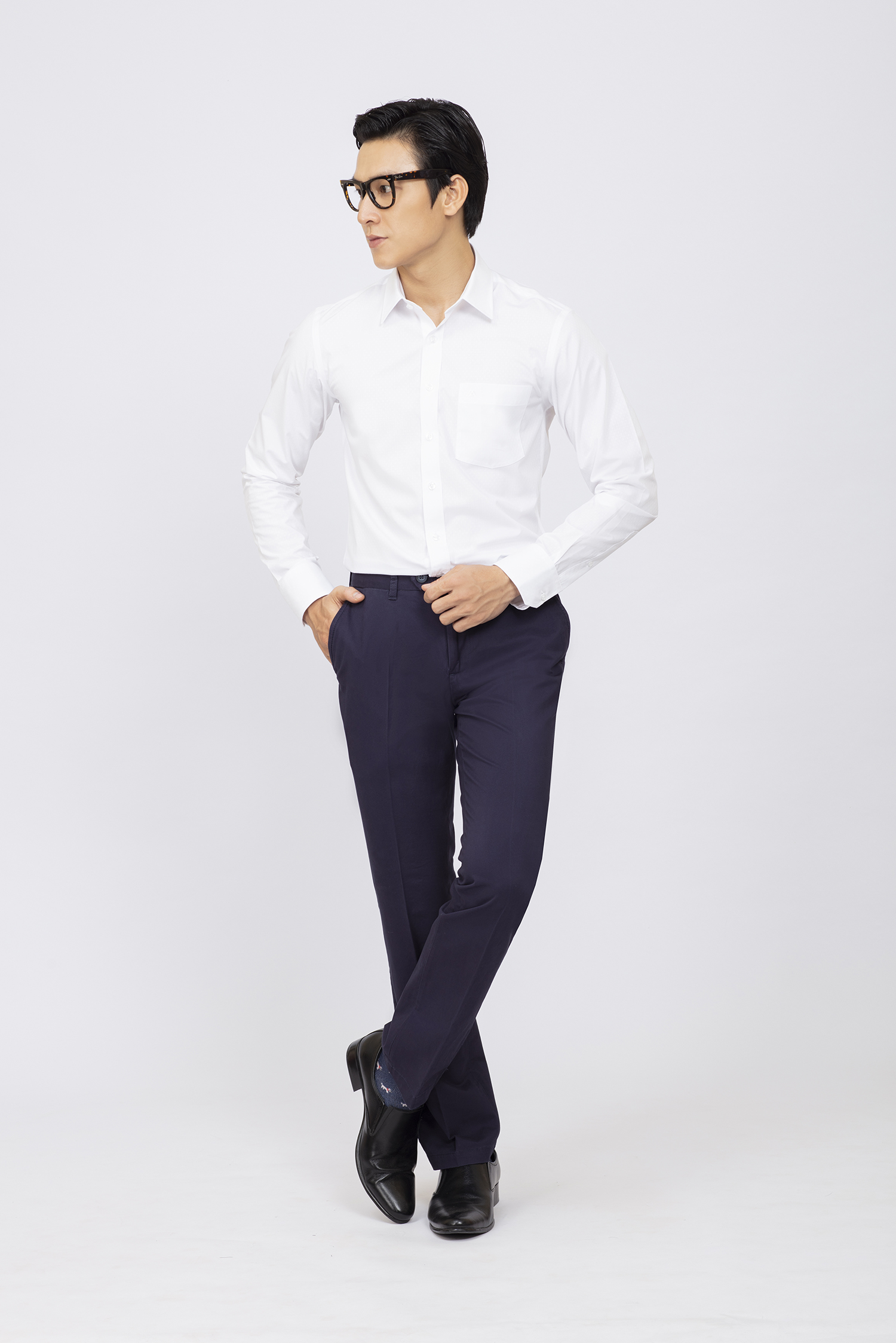 Quần Khaki  Slimfit Xanh đen