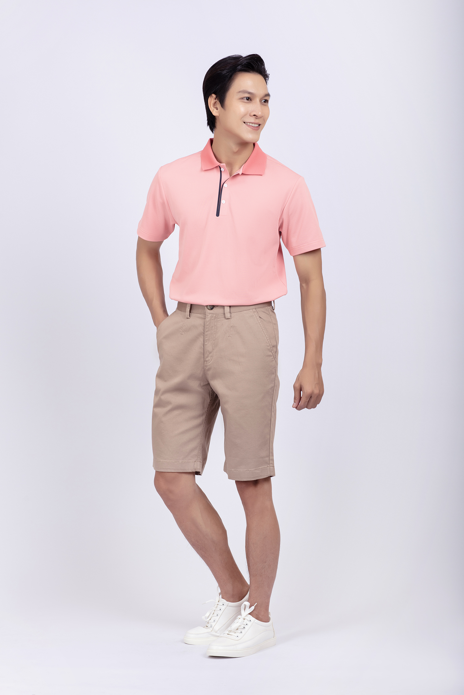 Quần Short nam màu khaki sáng