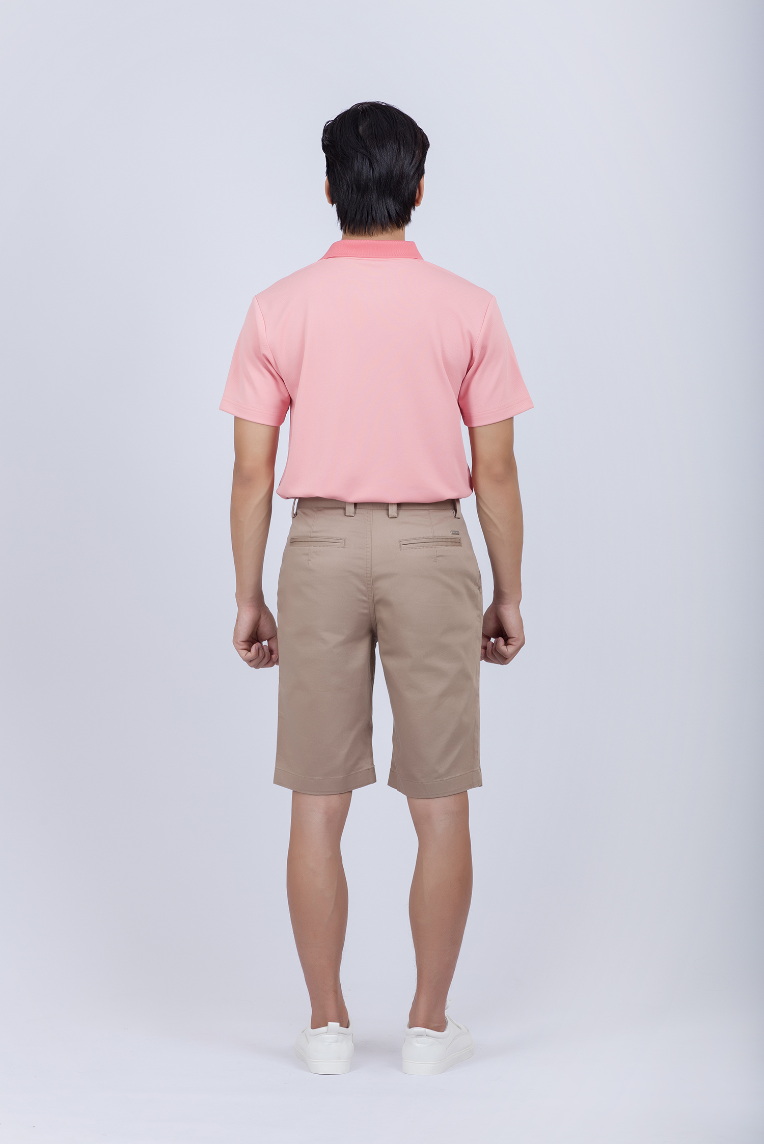 Quần Short nam màu khaki sáng