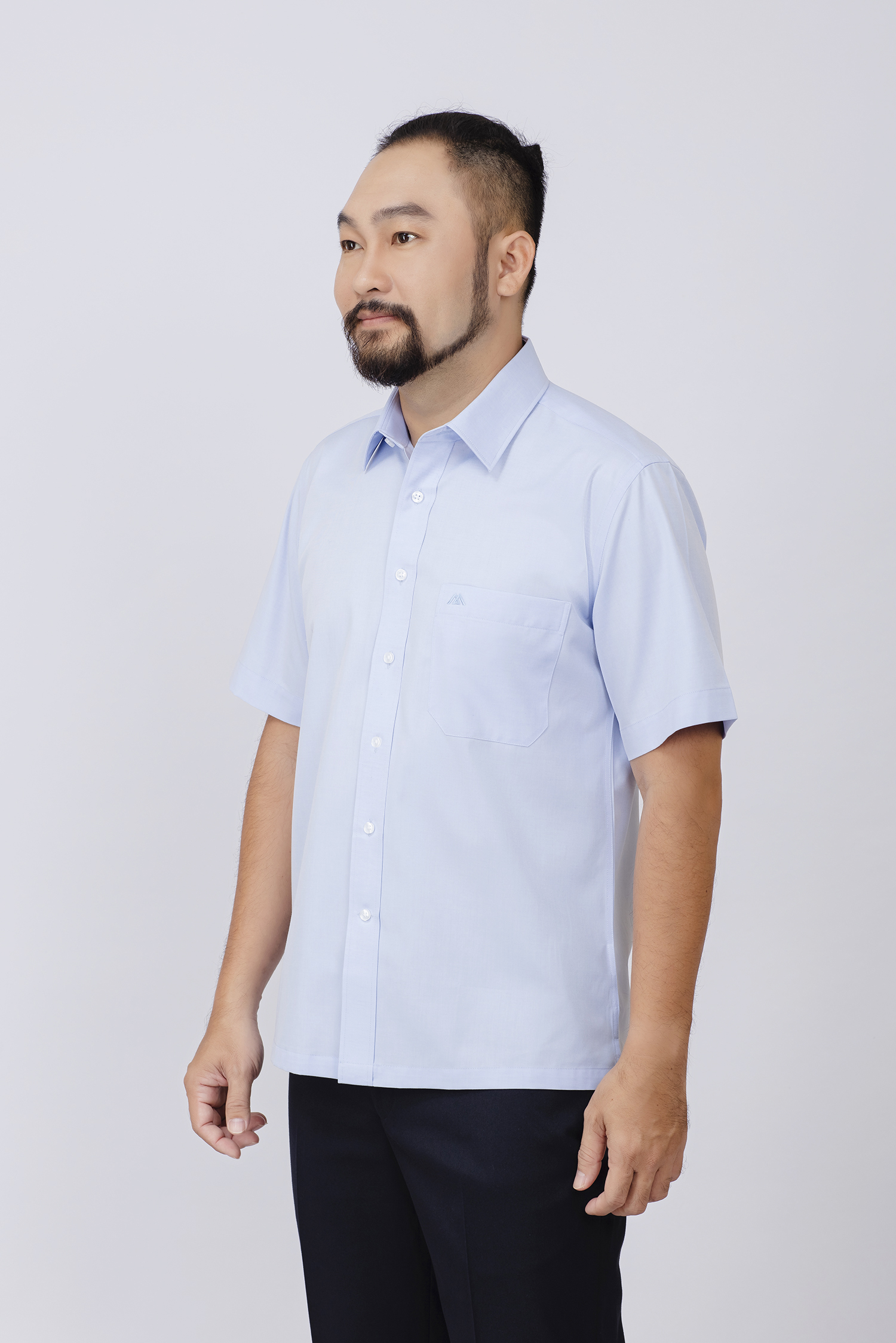  Sơ mi nam ngắn tay - Casual vạt ngang - Xanh nhạt Trơn 