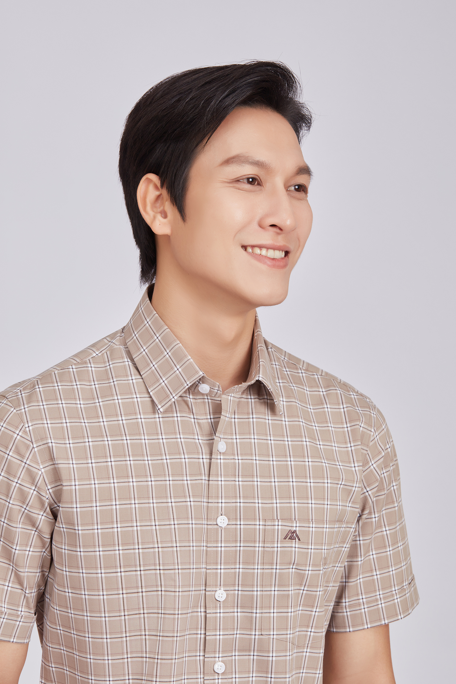 Sơ mi nam dài tay - Regular, vạt ngắn, màu Nâu caro