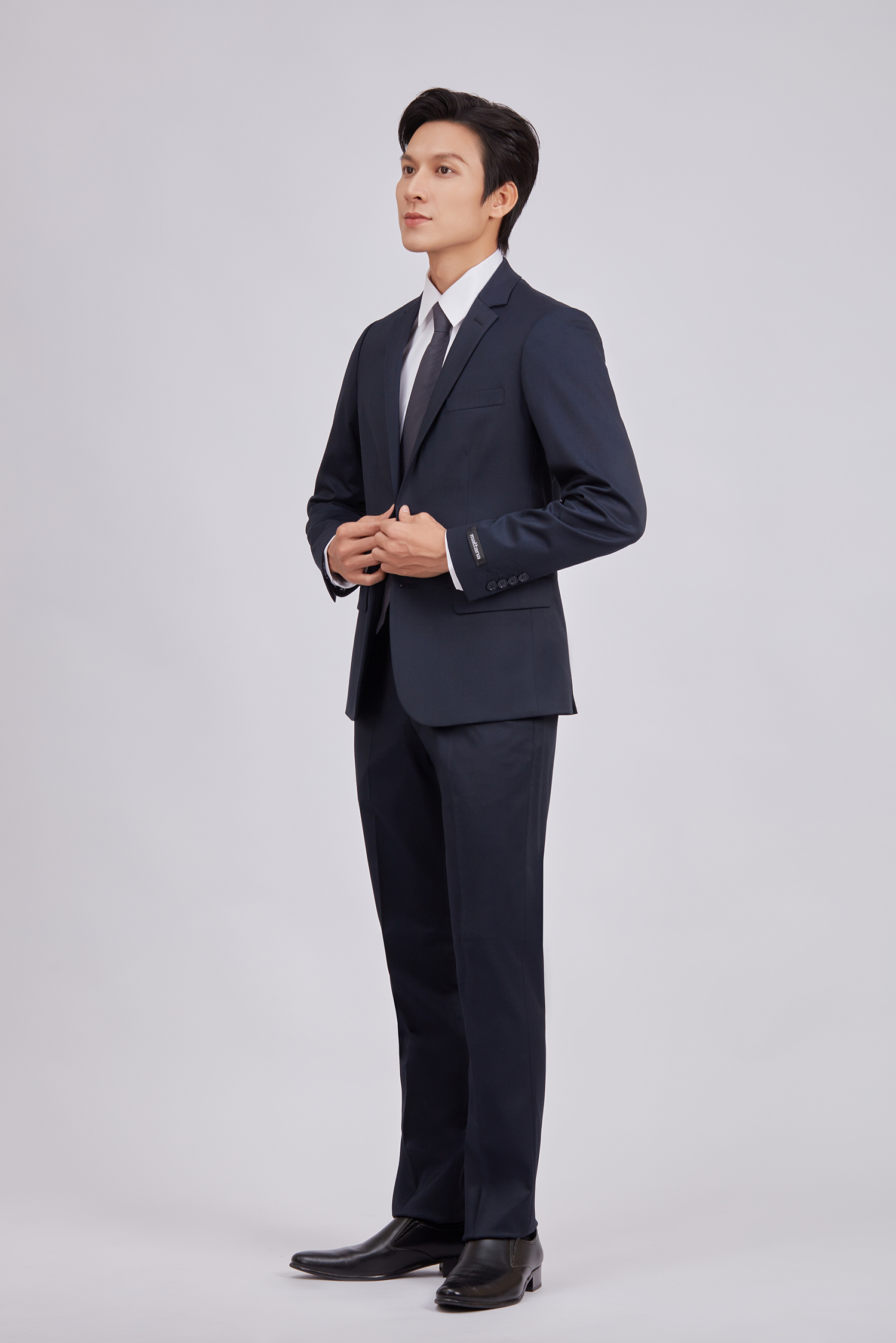 Bộ Veston nam - Slimfit - xẽ 2 tà 2 nút
