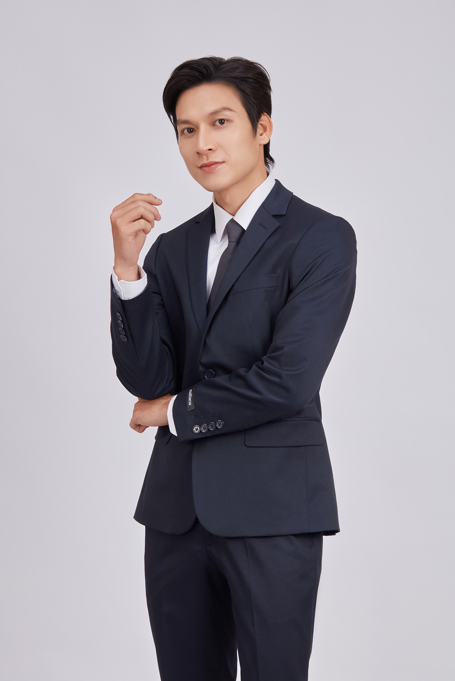 Bộ Veston nam - Slimfit - xẽ 2 tà 2 nút