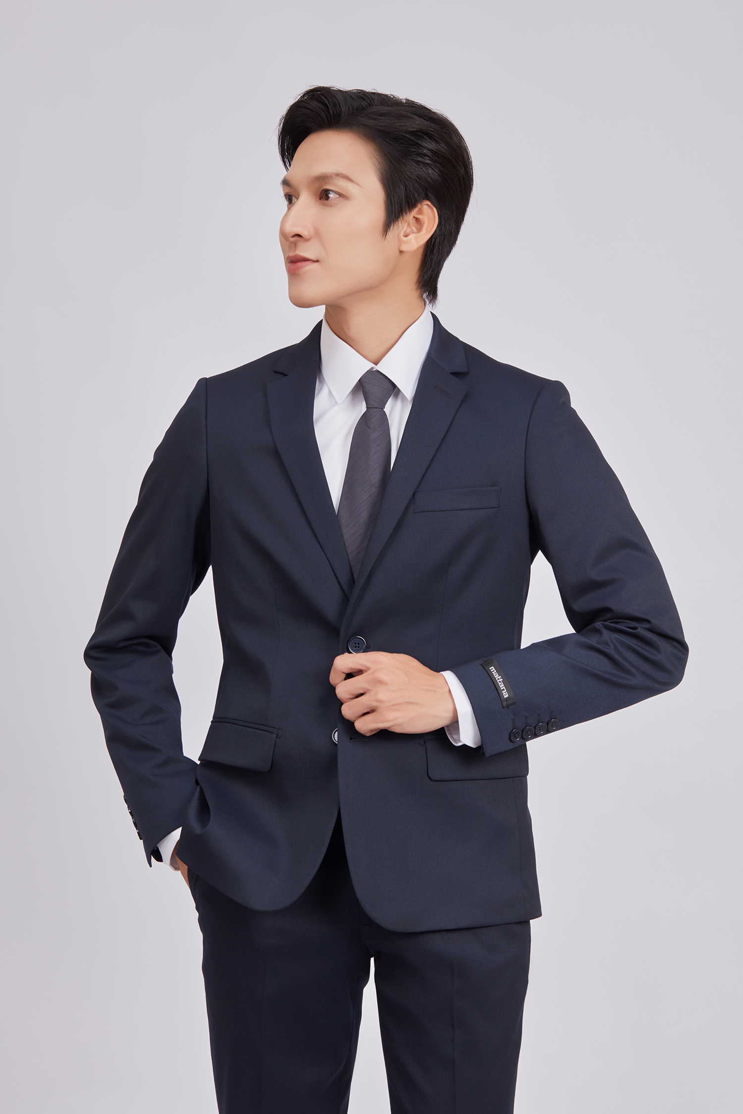 Bộ Veston nam - Slimfit - xẽ 2 tà 2 nút