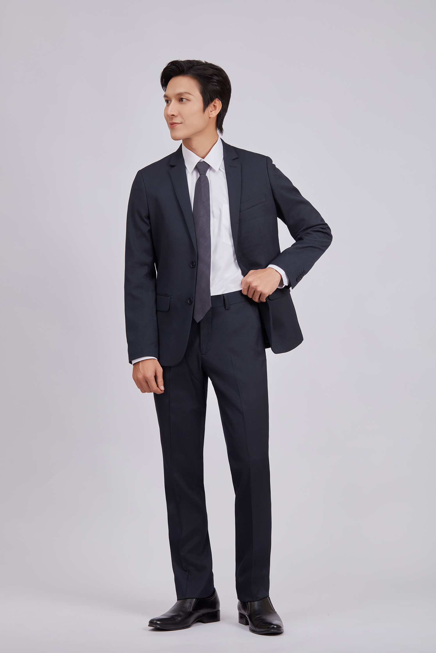 Bộ Veston nam - Slimfit - xẽ 2 tà 2 nút
