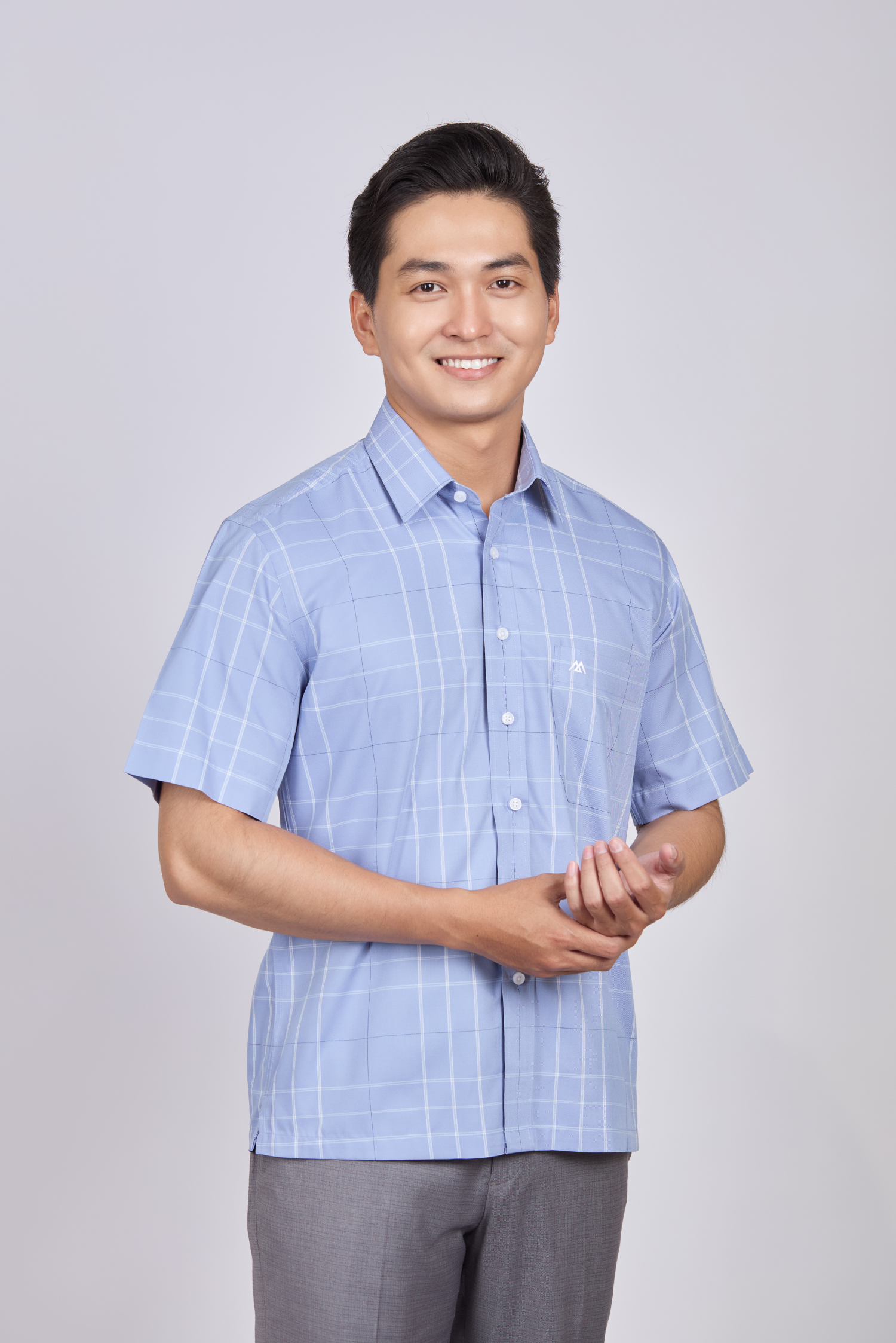 Sơ mi nam Ngắn tay - Casual, vạt ngang- caro xanh biển