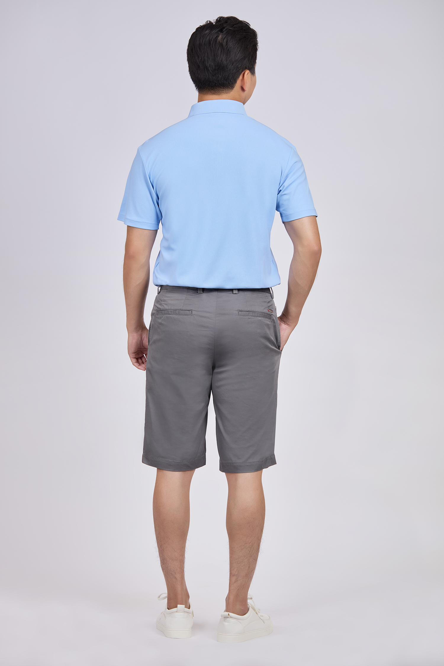 Quần short nam màu xám đậm