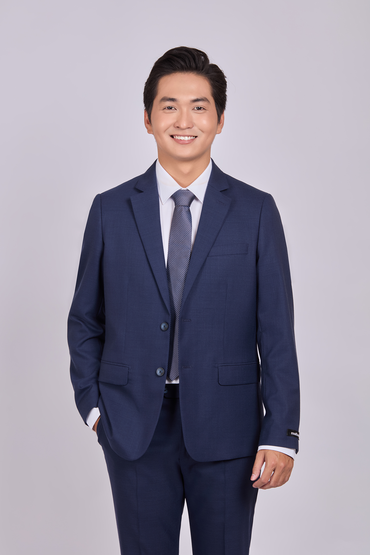 Bộ Veston nam - Slimfit - xẽ 2 tà 2 nút