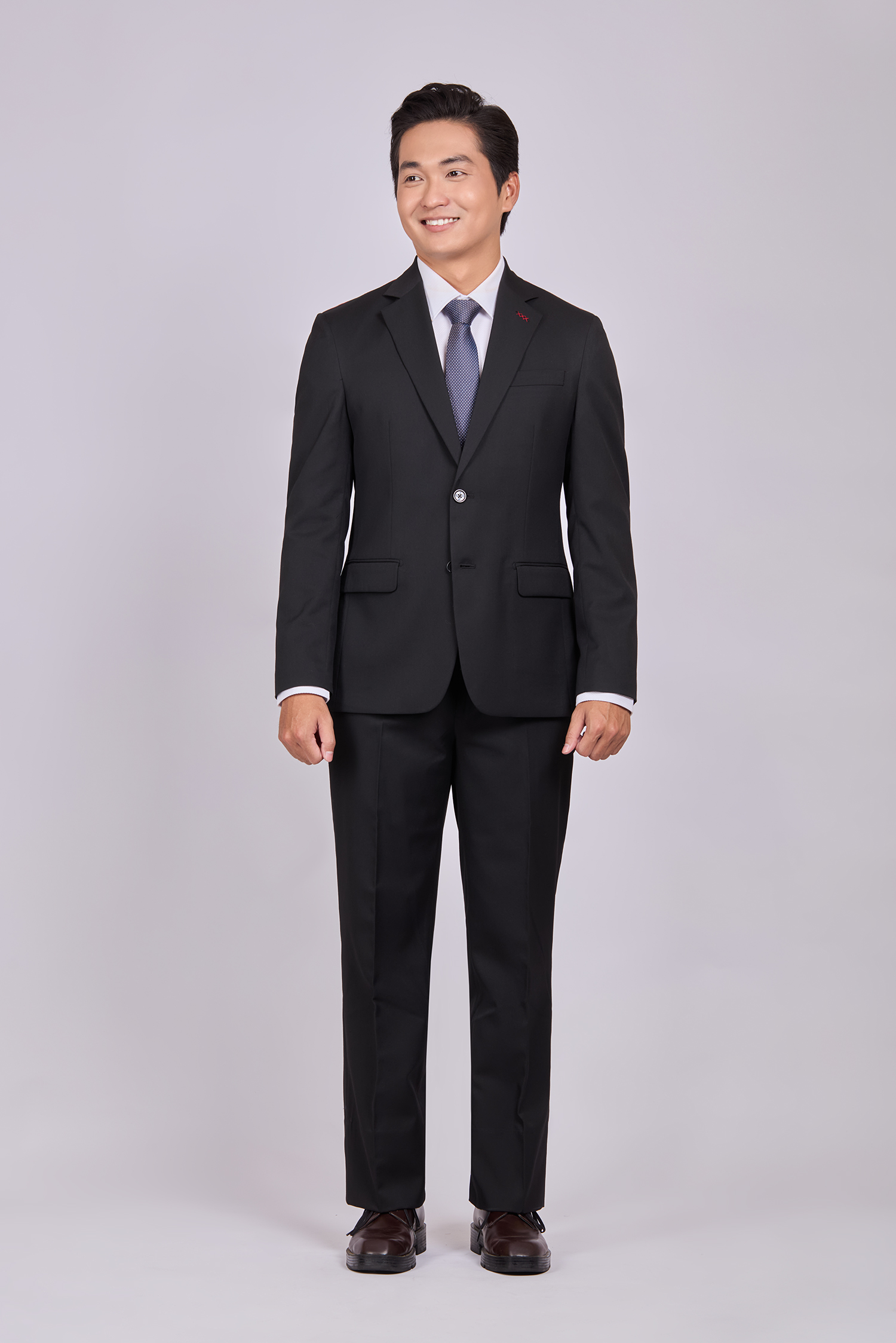 Bộ Veston nam - Slimfit - xẽ 2 tà 2 nút - Đen trơn