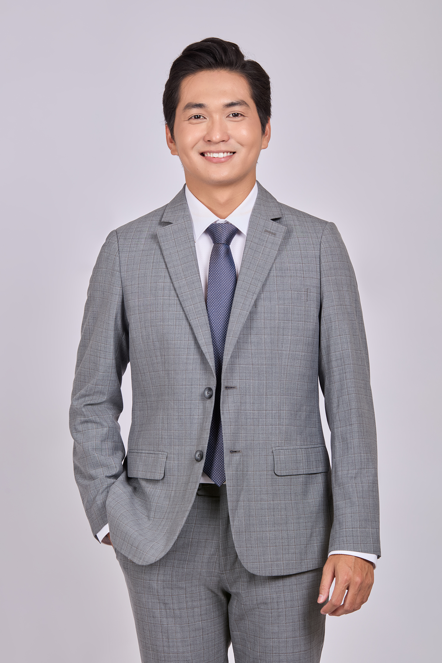 Bộ Veston nam - Slimfit - xẽ 2 tà 2 nút