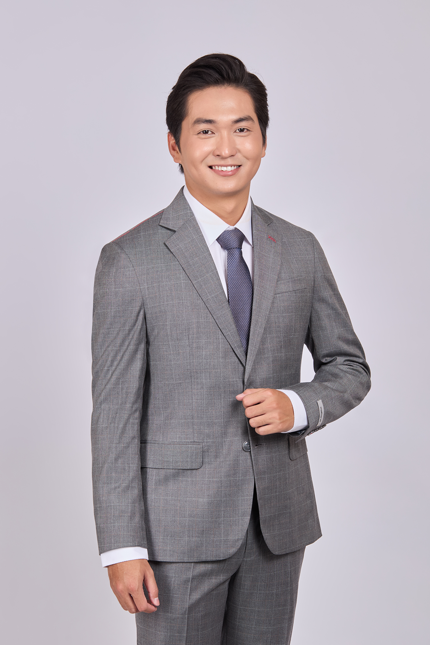 Bộ Veston nam - Slimfit - xẽ 2 tà 2 nút